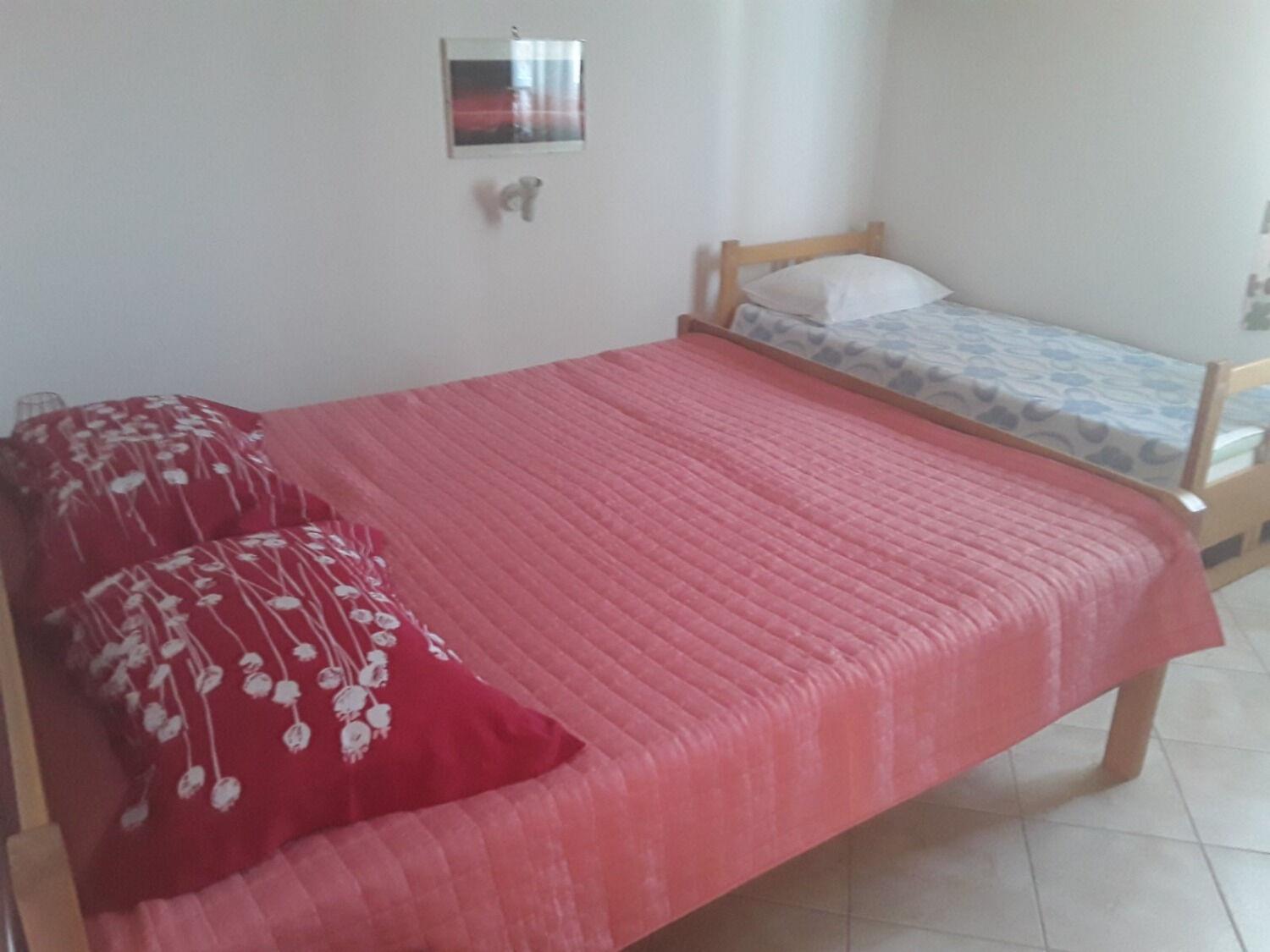 Apartments Frane-20M From Beach Barbat na Rabu Екстер'єр фото